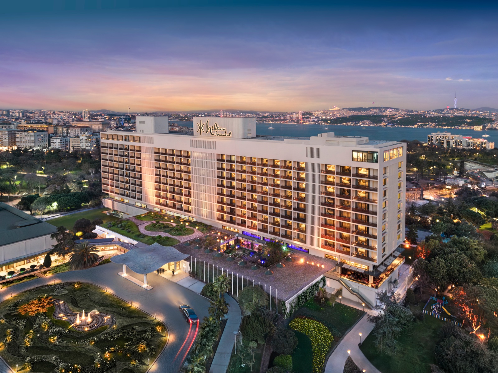 Hilton Istanbul Bosphorus: Bir İkonun Yeni Çağı