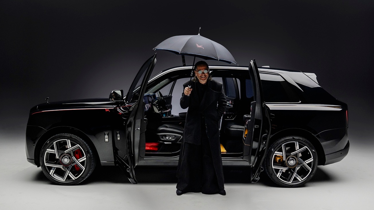 Kongoverse on Wheels: Cyril Kongo İmzalı Black Badge Cullinan ile Sanatın Yeni Tuvali